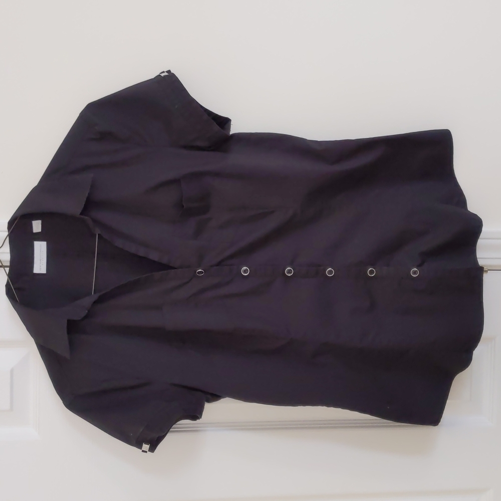 Short sleeve button shirt